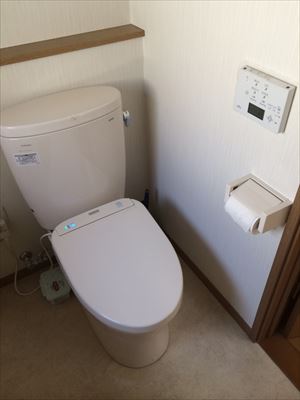 TOTO　ピュアレストEXにお取替え(2台)